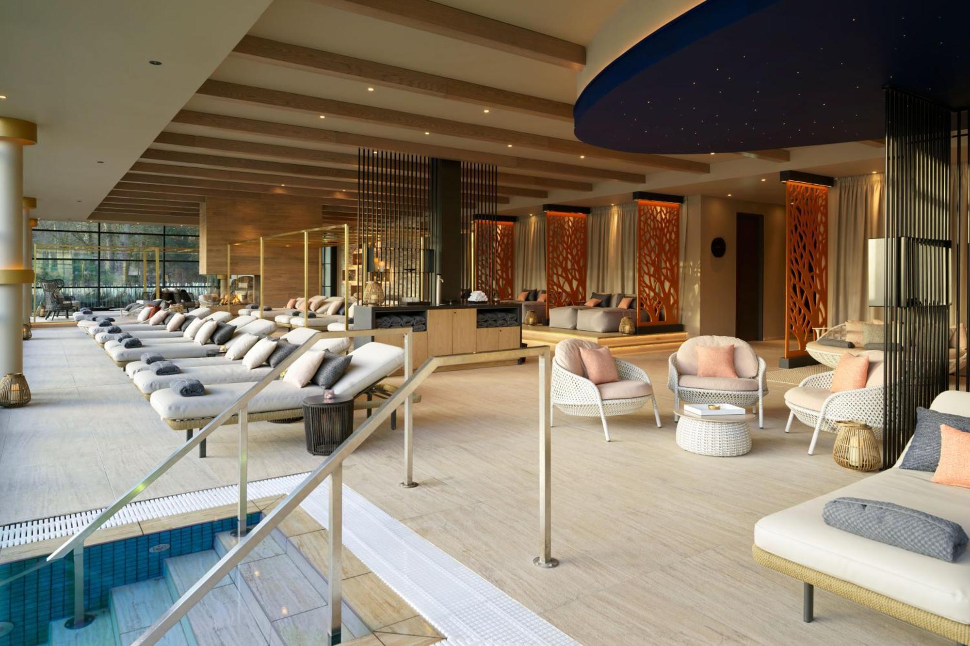 Schloss Roxburghe, Part Of Destination By Hyatt Exteriér fotografie The spa at The Westin