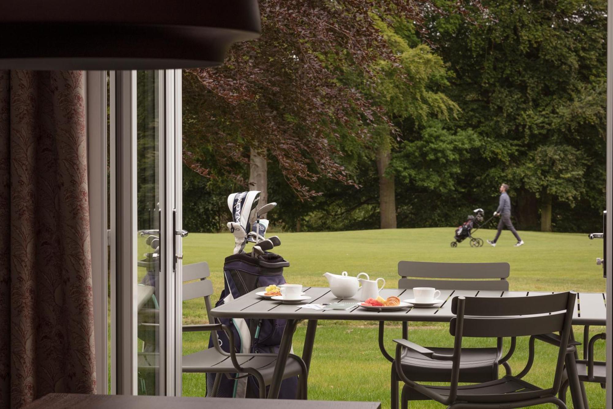 Schloss Roxburghe, Part Of Destination By Hyatt Exteriér fotografie Golf course at the hotel