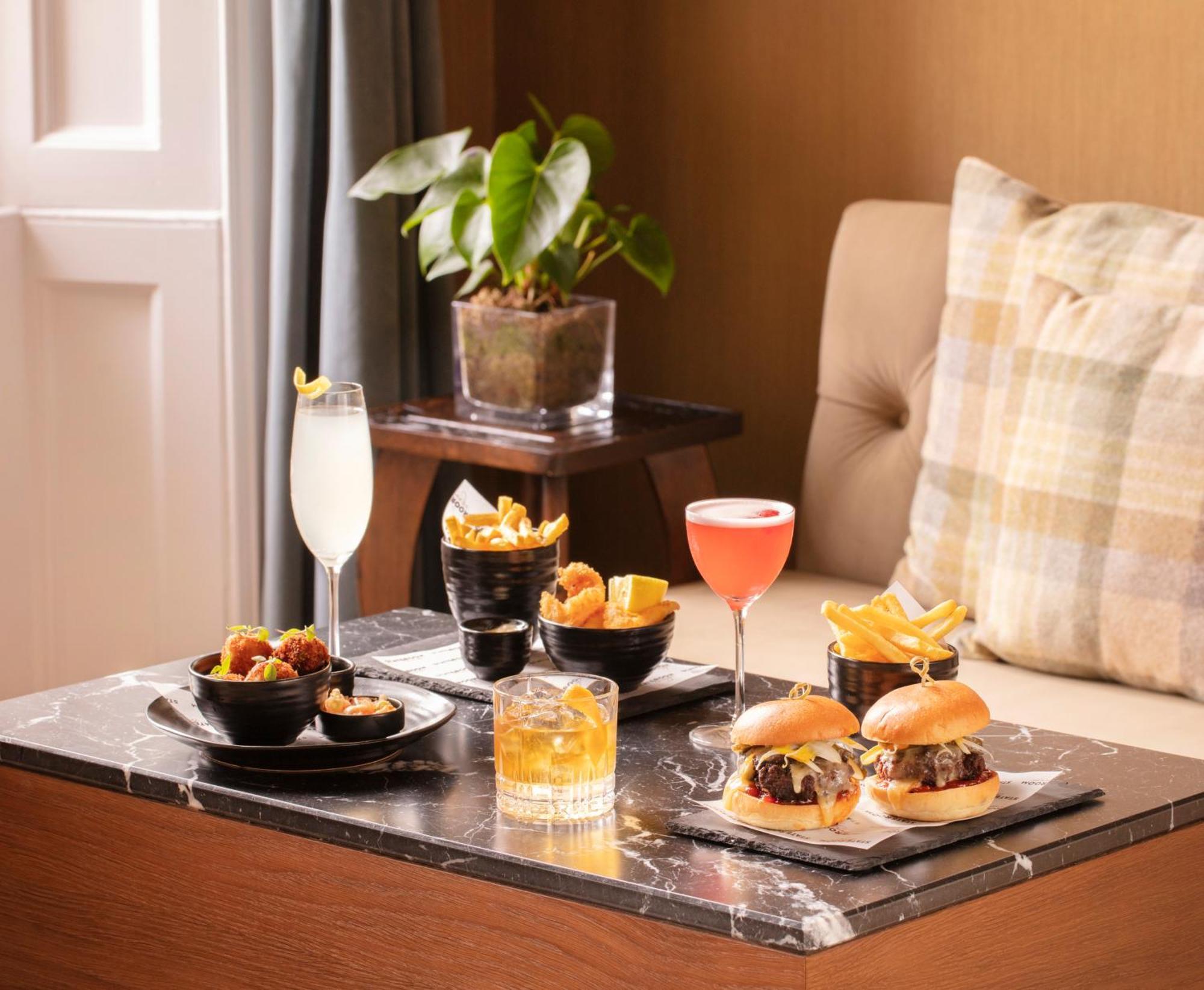 Schloss Roxburghe, Part Of Destination By Hyatt Exteriér fotografie A selection of cocktails and bar snacks at the bar